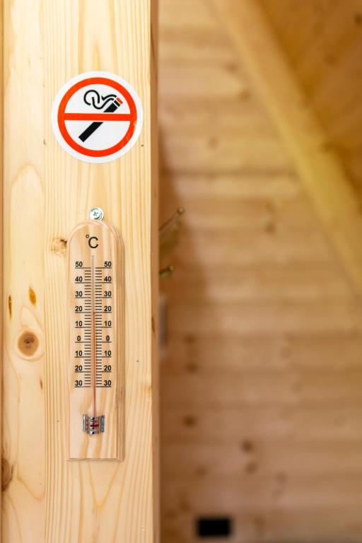 Certifikát, hodnocení, plakát nebo jiný dokument vystavený v ubytování Koceku Lodges