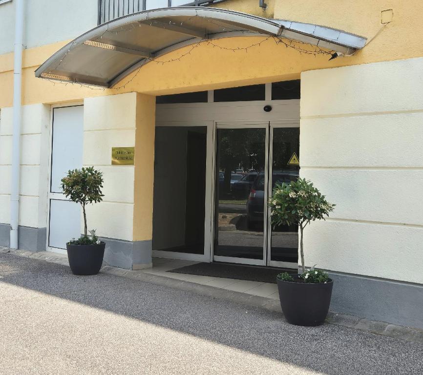 Fasada lub wejście do obiektu Manna Wellness Apartman Zalakaros