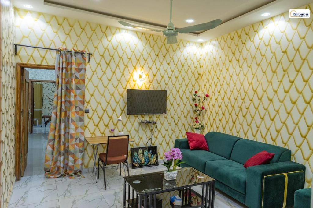 TV a/nebo společenská místnost v ubytování Comfortable urban apartment