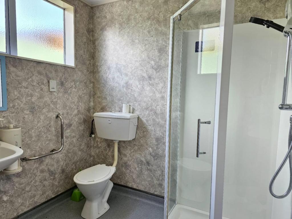 45 On Avenal Motel - Resim 8