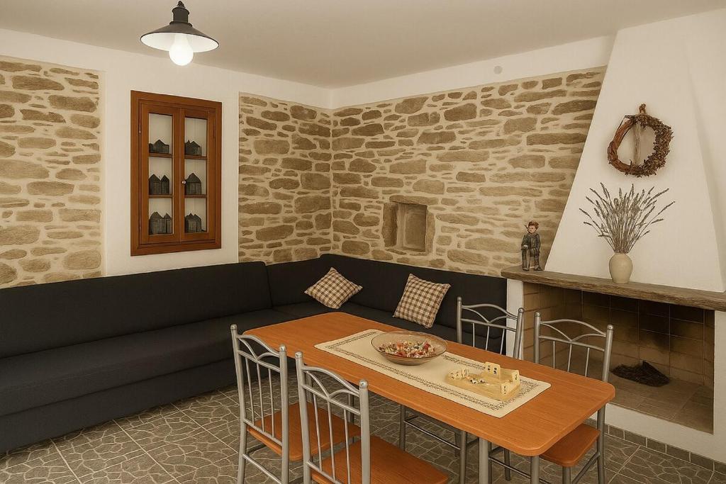Χώρος καθιστικού στο Papous house