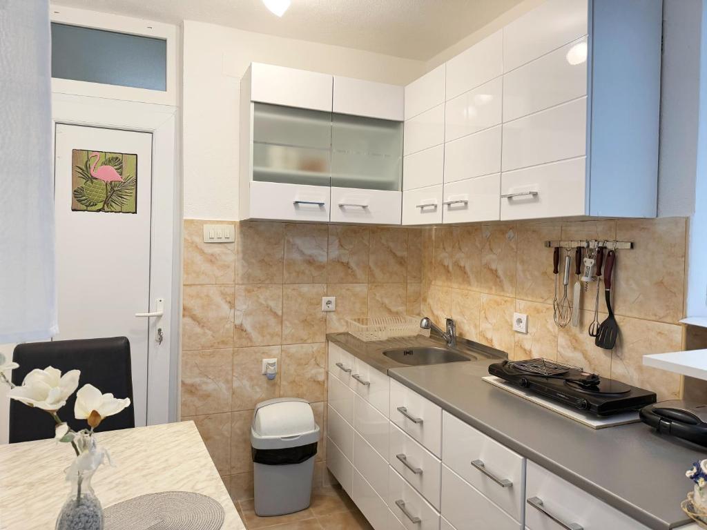 Apartmani Avanti Becici - 6