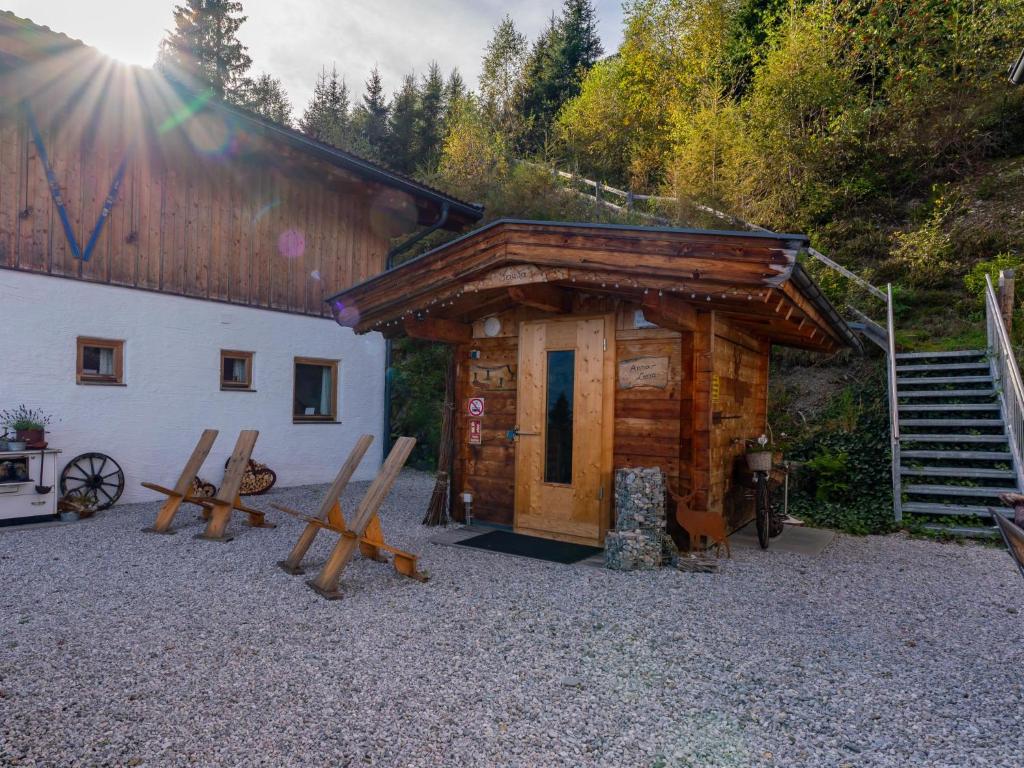 Budova, v ktorej sa horská chata nachádza