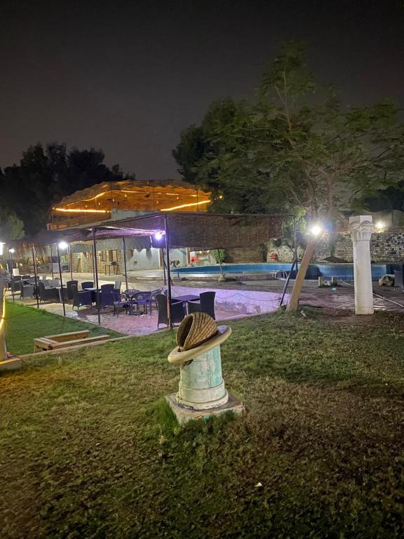 Bazén v ubytování Palm Pyramids Inn nebo v jeho okolí