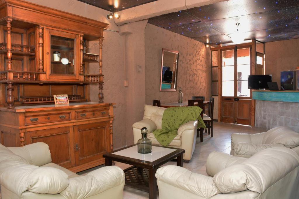 Posezení v ubytování Hostal Valle Mistral
