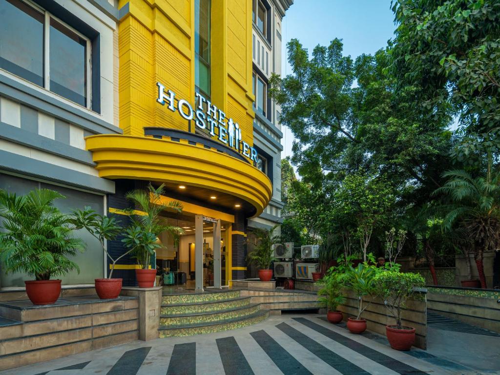 Το κτήριο όπου στεγάζεται  το hostel