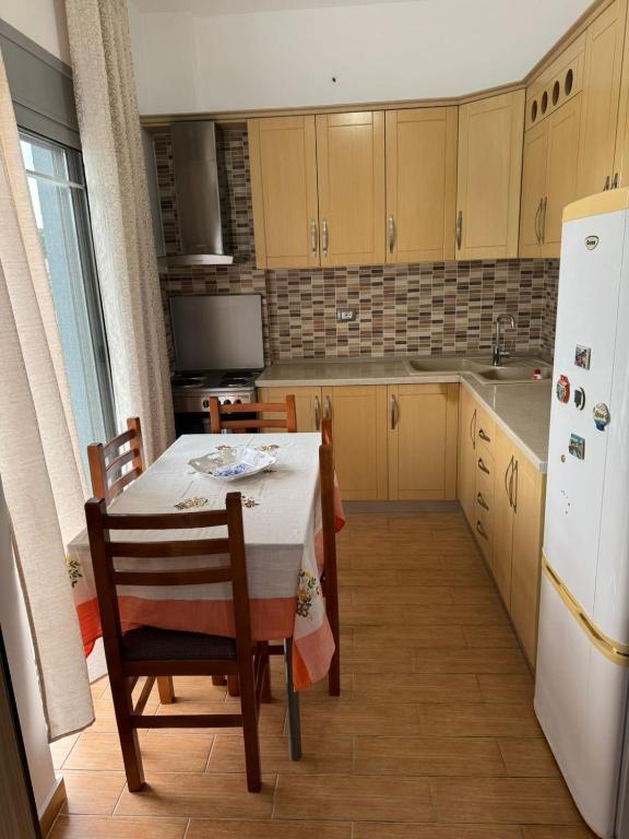 Kuchyň nebo kuchyňský kout v ubytování Vila Brilant