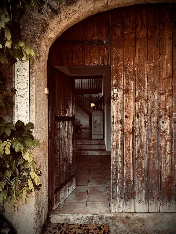 Photo de la galerie de l'établissement Moun Mas - Une maison chaleureuse, à Cournonsec