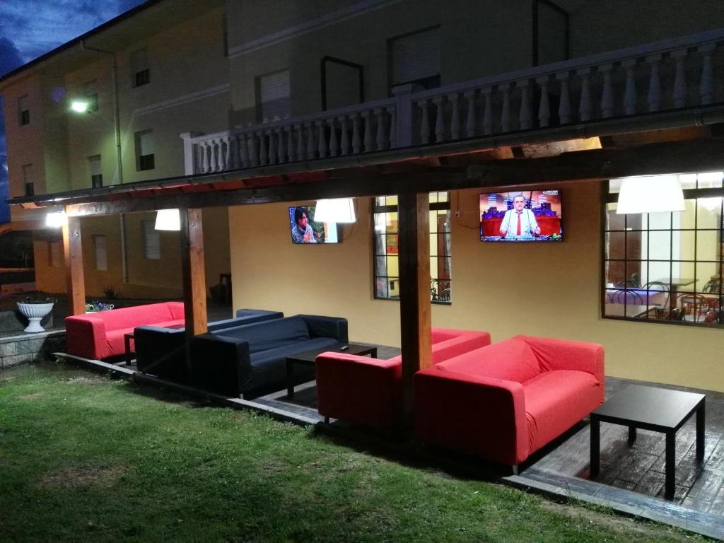 A seating area at Hotel Azcona