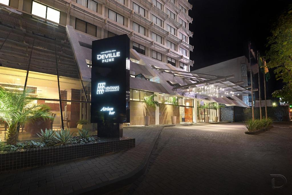  Hotel Deville Prime Cuiabá