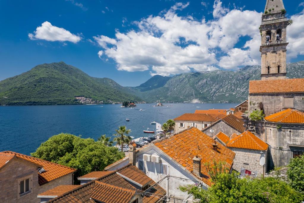 Conte Hotel & Restaurant - 2