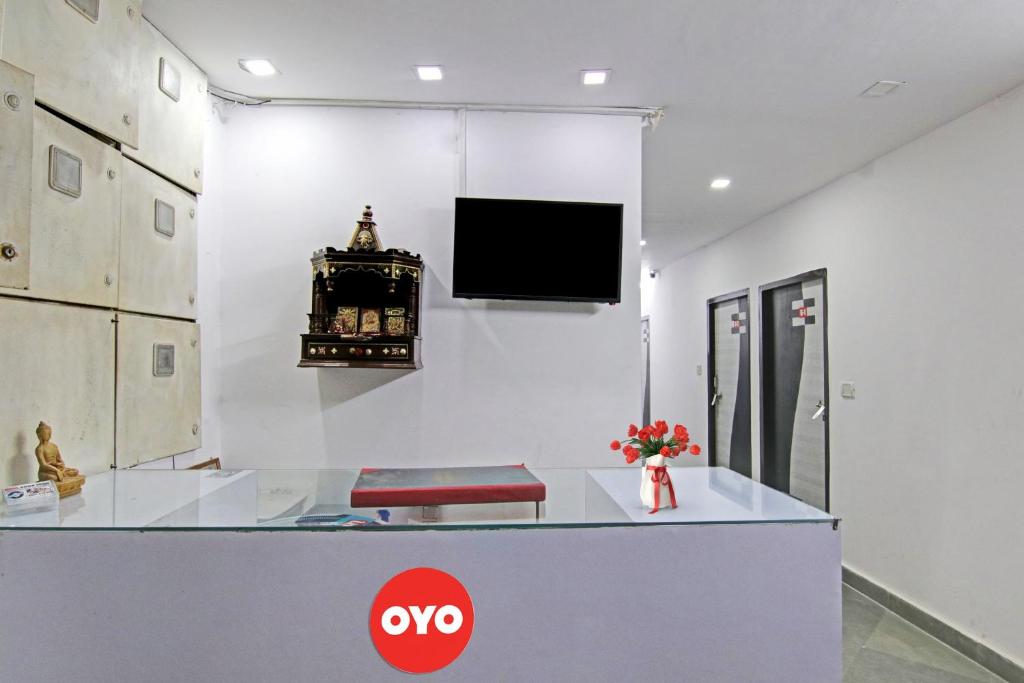 TV a/nebo společenská místnost v ubytování Hotel O Downtown
