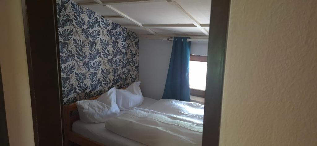 Postel nebo postele na pokoji v ubytování Bed & Breakfast Der Tiroler