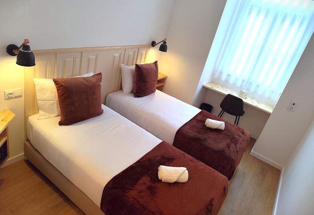 Bacalhoeiros 125 Hotel - Resim 15