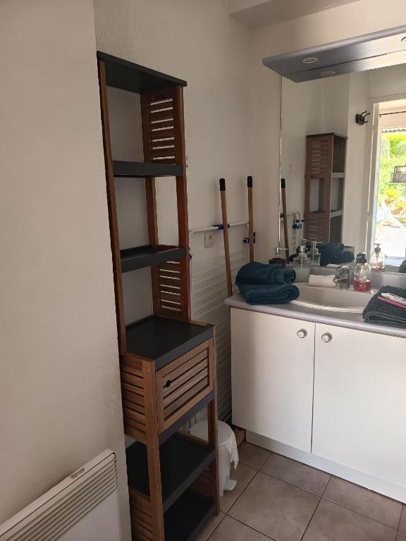 Kuchyň nebo kuchyňský kout v ubytování Maisonnette 4 personnes