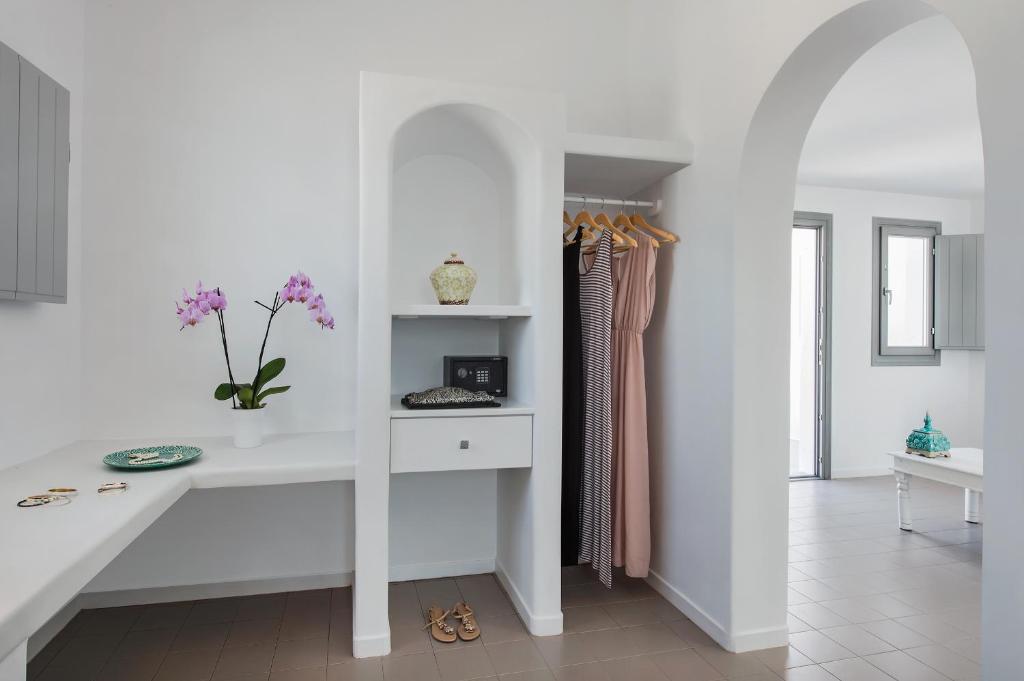 Villa Irini Fira - Adults Only - 11