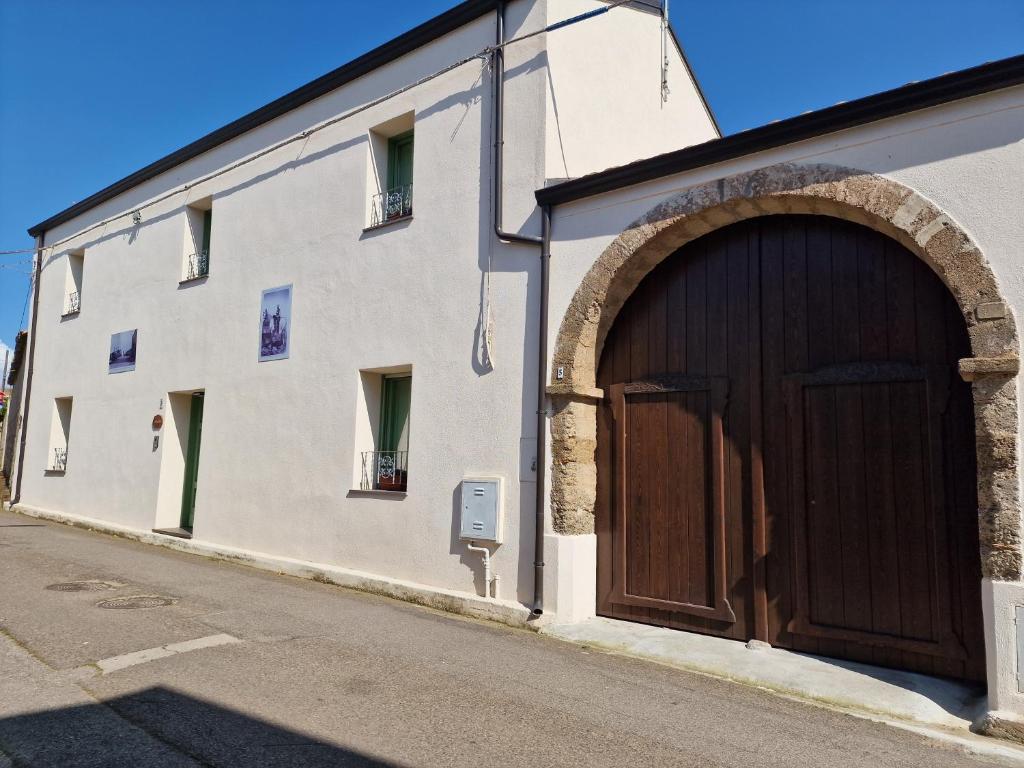 Το κτήριο όπου στεγάζεται  το δωμάτιο σε οικογενειακή κατοικία