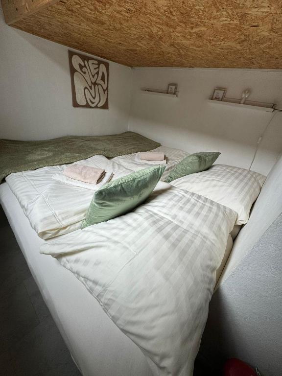 Postel nebo postele na pokoji v ubytování Tiny Home Kontík
