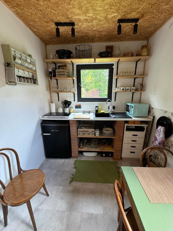 Kuchyň nebo kuchyňský kout v ubytování Tiny Home Kontík