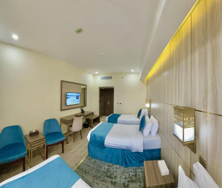 TV a/nebo společenská místnost v ubytování Al Ebaa Hotel