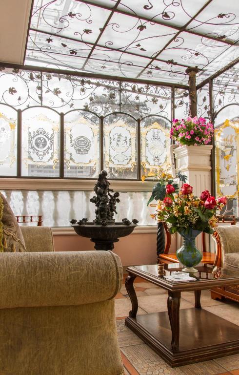 Posezení v ubytování Eugenia Hotel