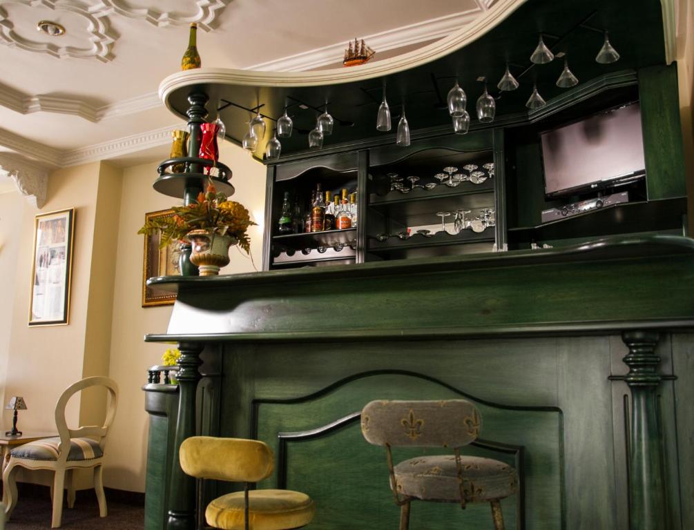Lounge nebo bar v ubytování Eugenia Hotel
