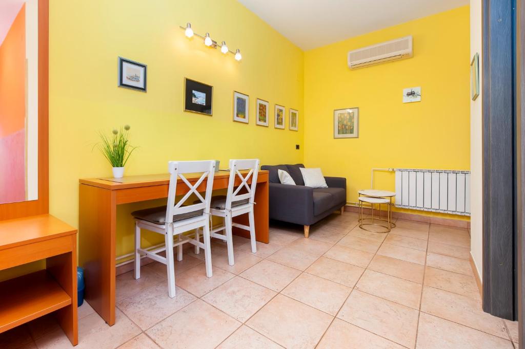 Apartments Erik B&B Adults only - 13