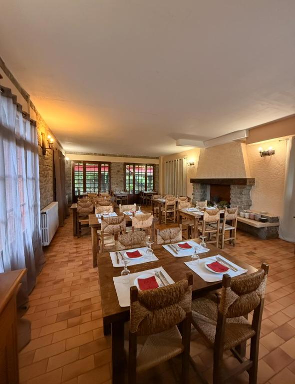 Posezení v ubytování Hôtel - Pub Le Petit Bosquet