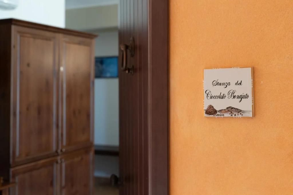 Certifikát, hodnocení, plakát nebo jiný dokument vystavený v ubytování Sikania Suite