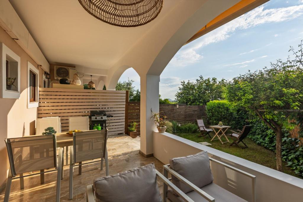 Balkón nebo terasa v ubytování Maria House