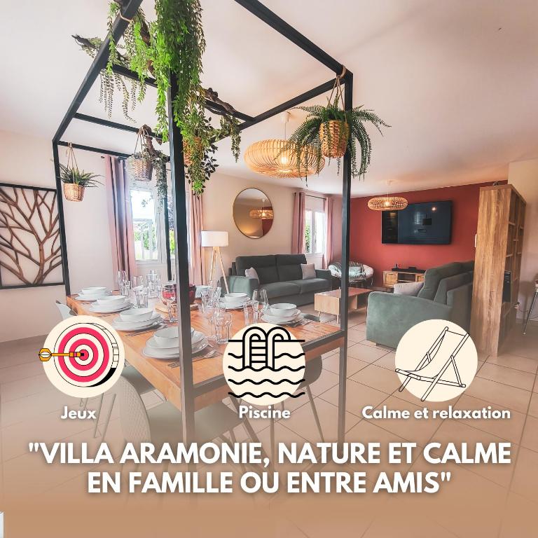 une image d'un salon avec une salle à manger dans l'établissement Au cœur des vignes, Villa Aramonie, Piscine privée, à Laurens