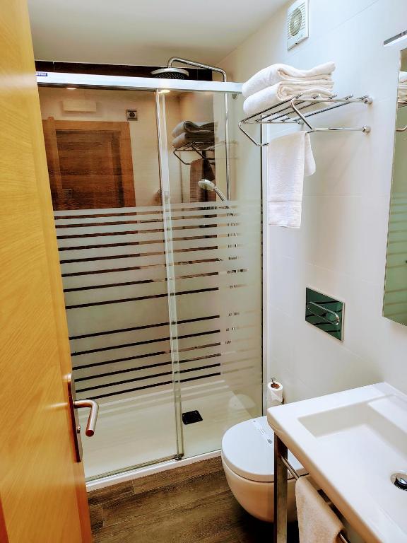 Pensión O Códice by Moradas Nieto - 3