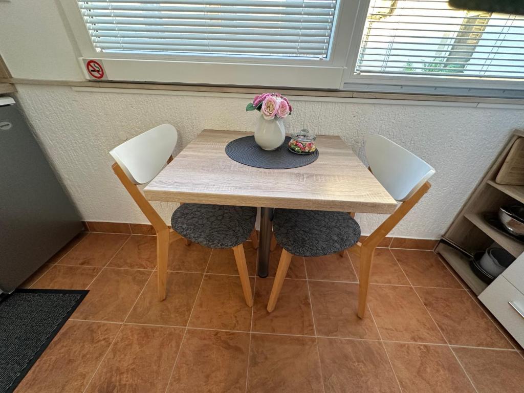 Fotografie z fotogalerie ubytování Apartments - Rooms VESNA v Primoštenu