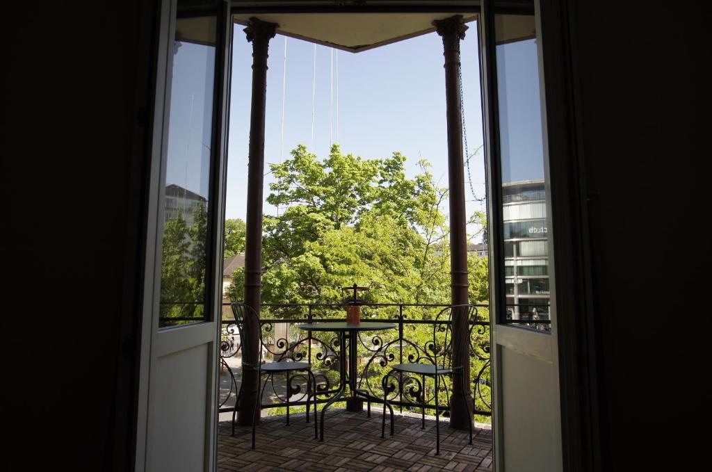 ReLiving - Historic City Apartment - Resim 11