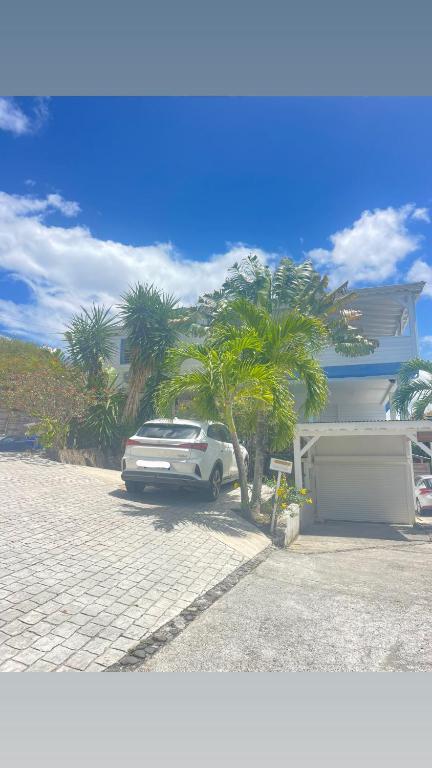 Photo de la galerie de l'établissement Haut de villa BEL BO & Bas de villa Tibo accès mer, à Deshaies