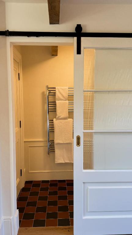 A bathroom at The Stables Kildare - adults only