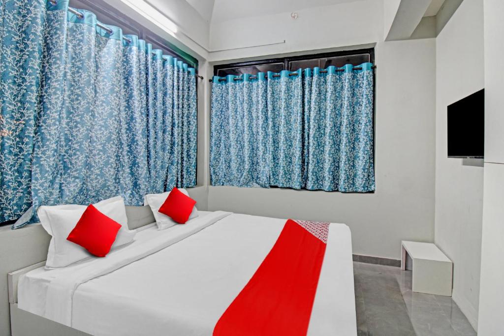 Postel nebo postele na pokoji v ubytování Super Hotel O Moonlight Inn