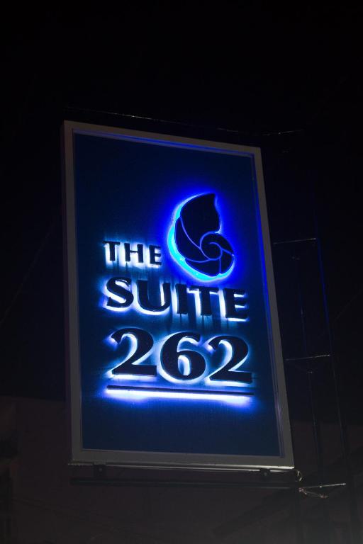 Certifikát, hodnocení, plakát nebo jiný dokument vystavený v ubytování The Suite 262