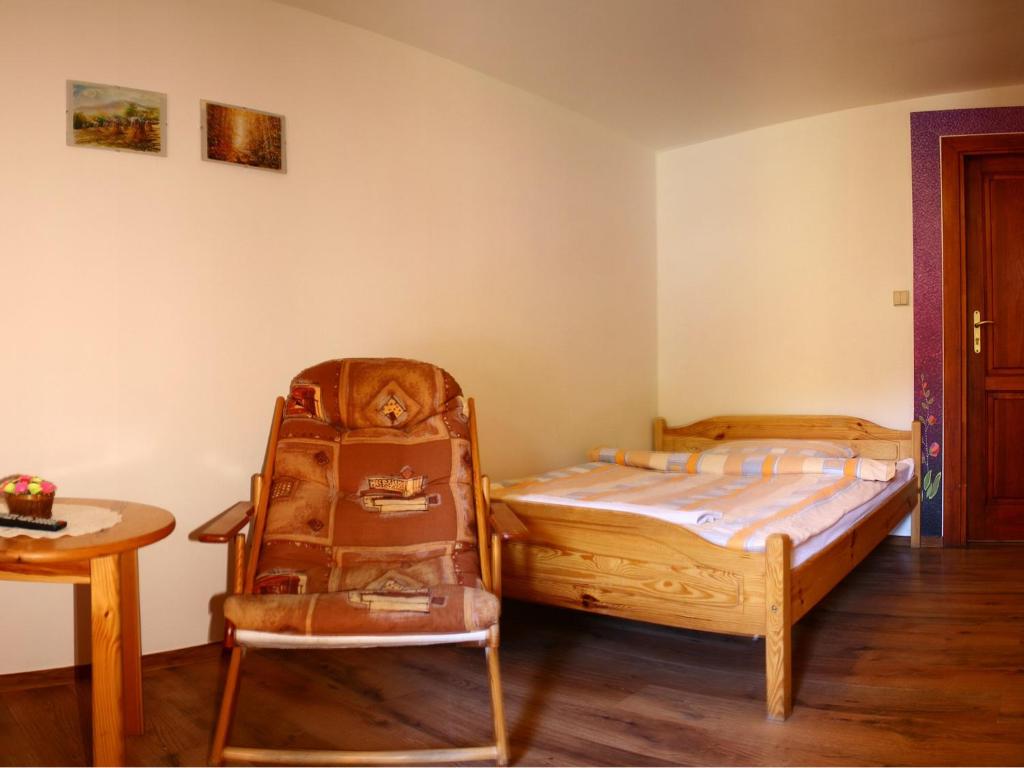 Chata na Groniu - Triple Room With Balcony