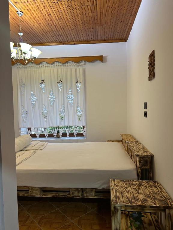 Postel nebo postele na pokoji v ubytování Lengo Guest House