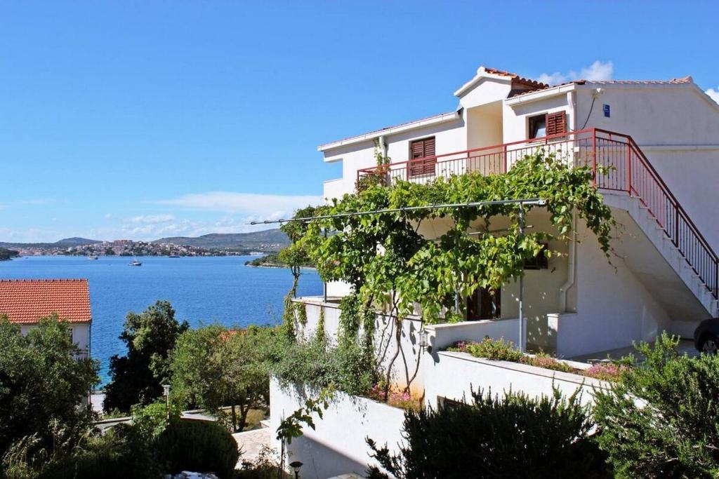 Apartments by the sea Cove Kalebova Luka, Rogoznica - 20048