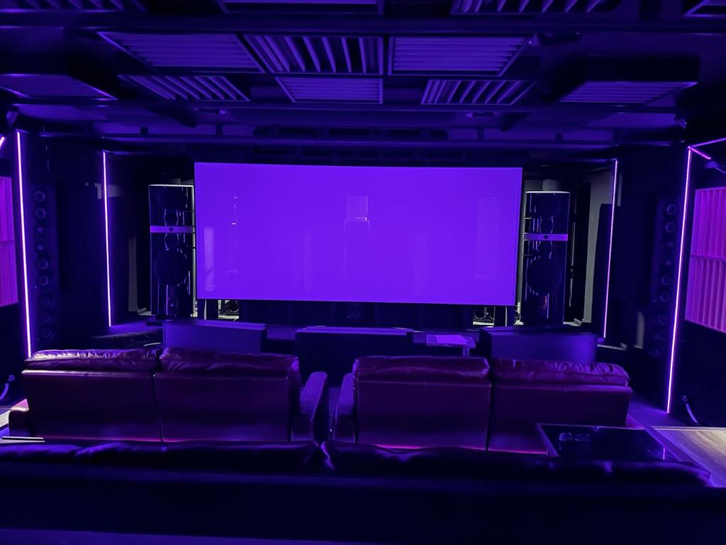 McSaveneys Retreat - Resim 15