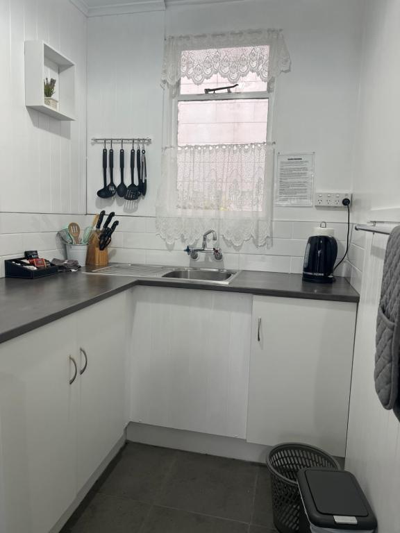 High Street Living Motel - Resim 21