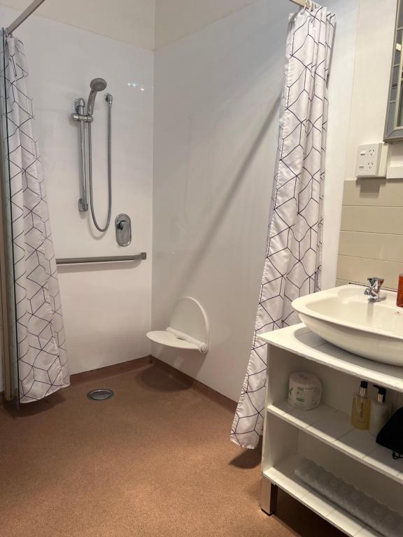 High Street Living Motel - Resim 15