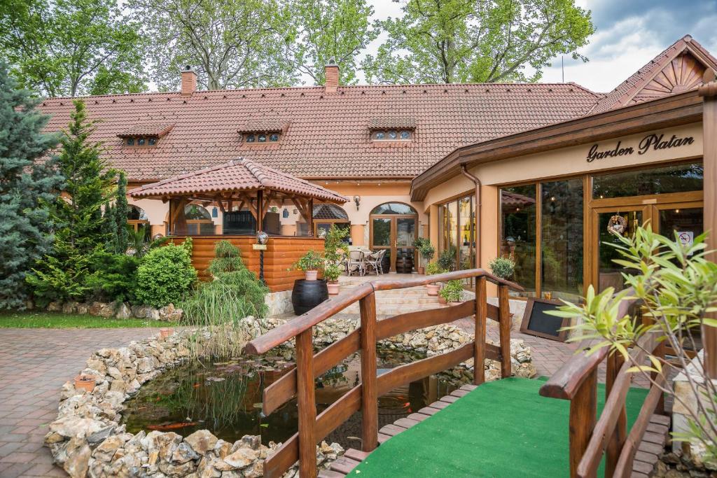 Zahrada ubytování Platan Garden Rooms & Restaurant