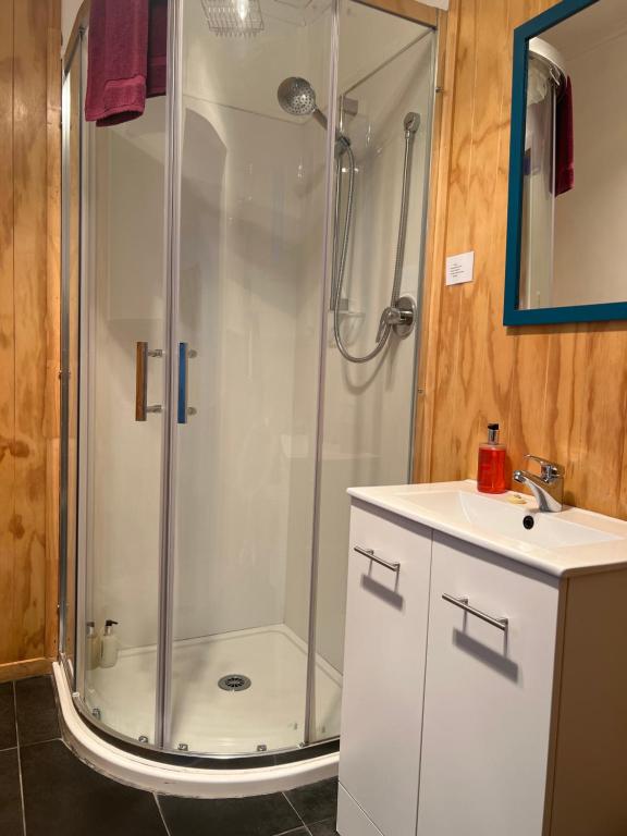 High Street Living Motel - Resim 8