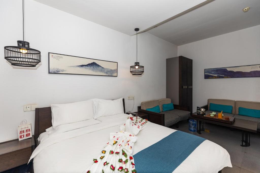 Elsewhere Hotel Inn North Street Branch客房内的一张或多张床位