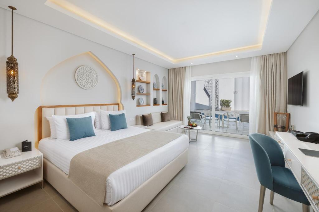 Sunrise Remal Beach Resort - 18