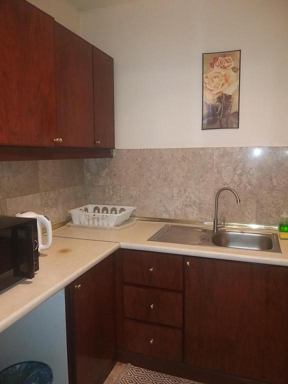 Kuchyň nebo kuchyňský kout v ubytování Bintang Lux B&B Suites Times Square KL