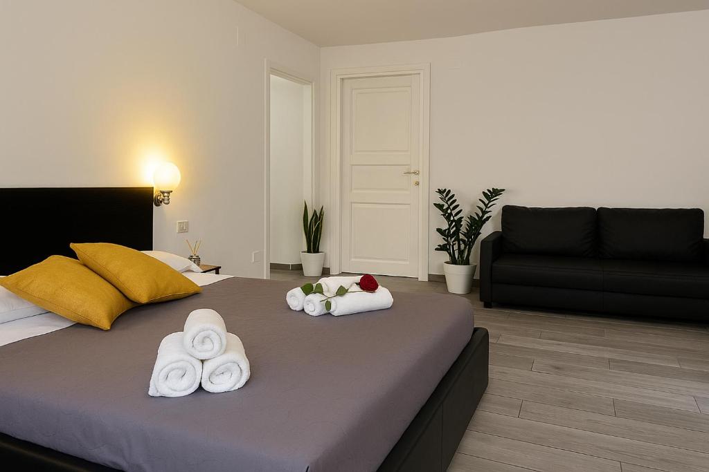 NAPOLI VIBES Rooms - 16